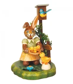 Lapin De Paques En Bois Et Poussins