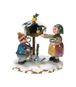 Village De Noël Miniature, Grand-Mere Et Oiseaux